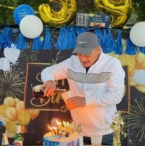 Meet your Posher, Rony